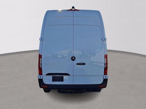2026 Mercedes-Benz Sprinter 2500 Cargo 170 WB