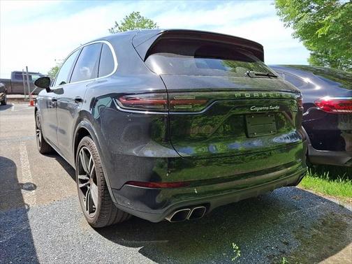 2023 Porsche Cayenne Turbo