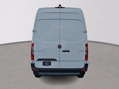 2025 Mercedes-Benz Sprinter 2500 Standard Roof