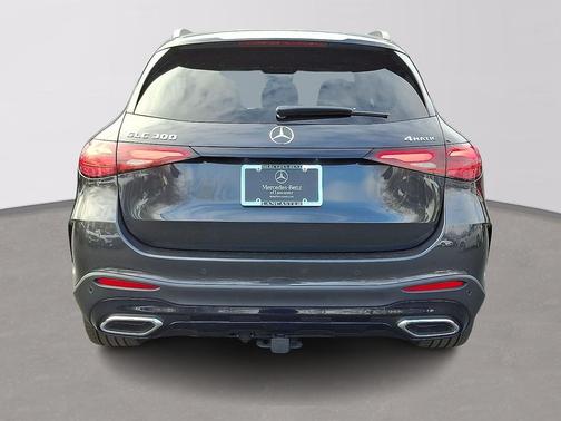 2025 Mercedes-Benz GLC 300 4MATIC