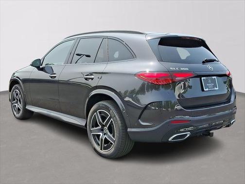 2025 Mercedes-Benz GLC 300 4MATIC