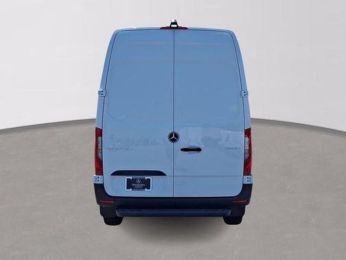 2025 Mercedes-Benz Sprinter 2500 Standard Roof