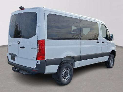 2025 Mercedes-Benz Sprinter 2500 Standard Roof