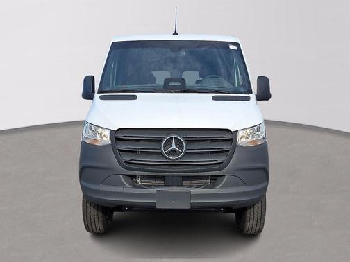 2025 Mercedes-Benz Sprinter 2500 Standard Roof