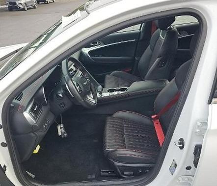 2023 Genesis G70 2.0T AWD