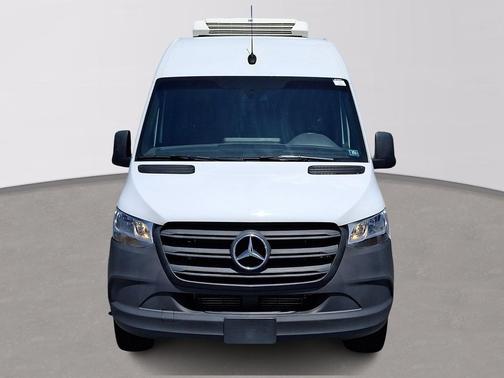 Arctic White - 9147 2023 Mercedes-Benz Sprinter 2500 Standard Roof