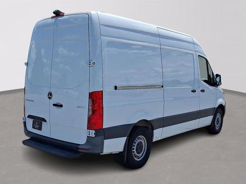 Arctic White - 9147 2023 Mercedes-Benz Sprinter 2500 Standard Roof