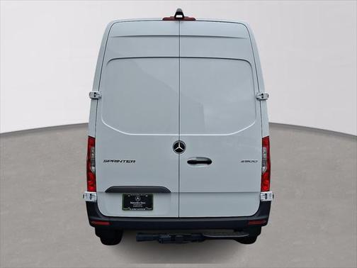 2025 Mercedes-Benz Sprinter 2500 Standard Roof