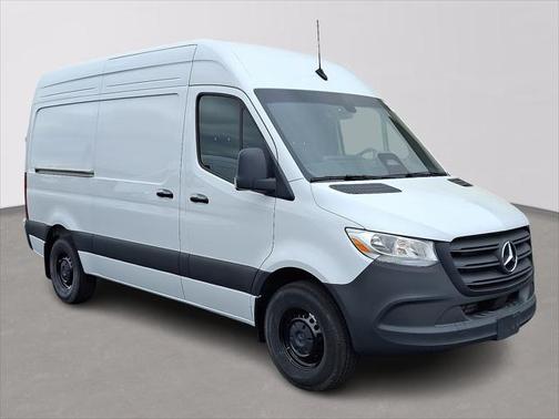 2025 Mercedes-Benz Sprinter 2500 Standard Roof