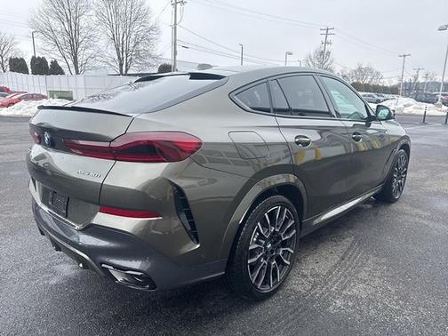 2025 BMW X6 xDrive40i