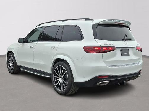 2026 Mercedes-Benz GLS 580 4MATIC