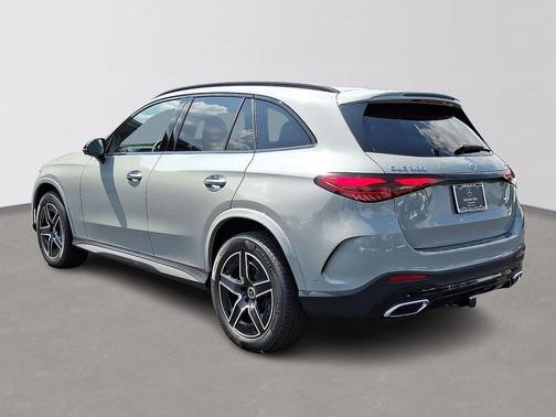 MANUFAKTUR Alpine Grey 2026 Mercedes-Benz GLC 300 4MATIC