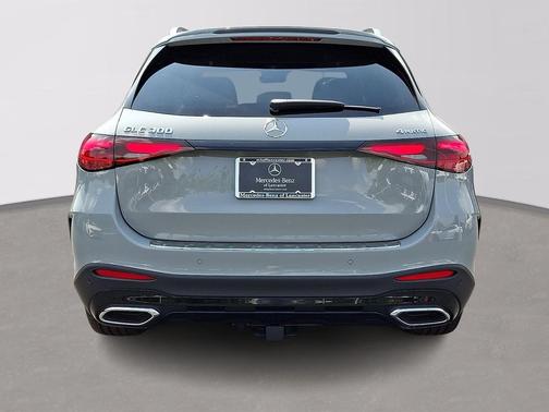 MANUFAKTUR Alpine Grey 2026 Mercedes-Benz GLC 300 4MATIC