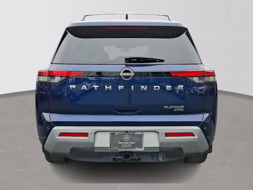 2023 Nissan Pathfinder Platinum 4WD