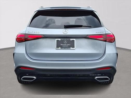 2025 Mercedes-Benz GLC 300 4MATIC