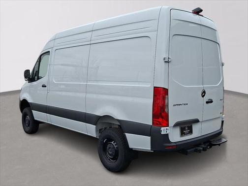 2025 Mercedes-Benz Sprinter 2500 Standard Roof