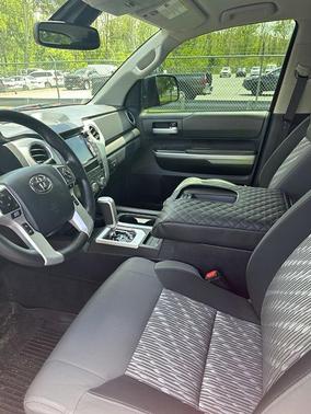 Barcelona Red Metallic 2020 Toyota Tundra SR5