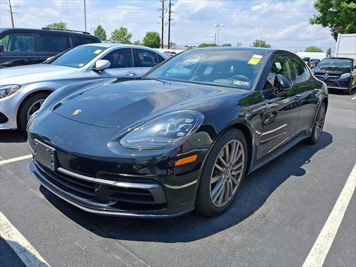 2019 Porsche Panamera 4