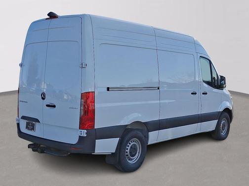 2026 Mercedes-Benz Sprinter 2500 Cargo 144 WB