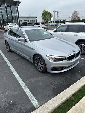 Glacier Silver Metallic 2019 BMW 530e xDrive iPerformance