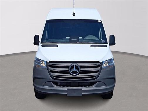 2025 Mercedes-Benz Sprinter 2500 Standard Roof