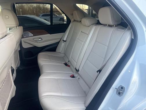 2022 Mercedes-Benz GLE 450 4MATIC