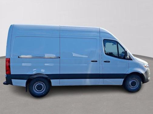 2025 Mercedes-Benz Sprinter 2500 Standard Roof