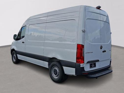 2025 Mercedes-Benz Sprinter 2500 Standard Roof