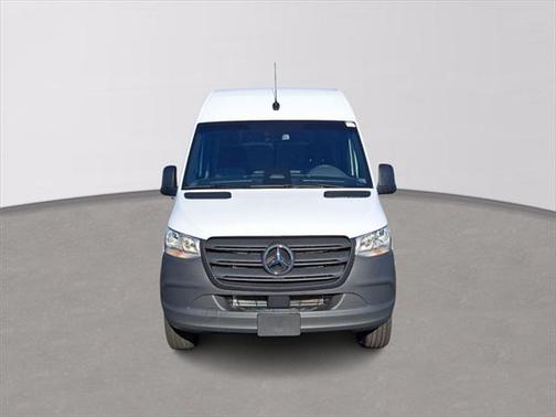 2025 Mercedes-Benz Sprinter 2500 Standard Roof