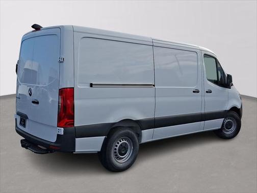 2025 Mercedes-Benz Sprinter 2500 Standard Roof