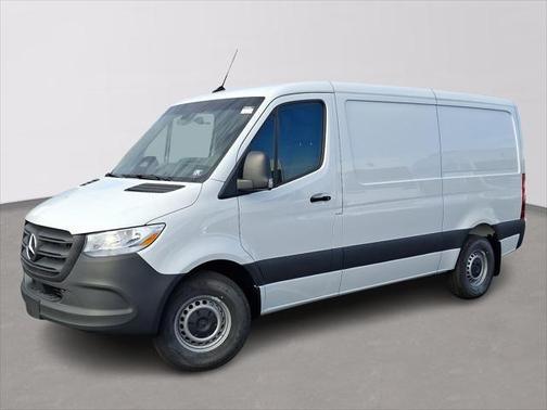 2025 Mercedes-Benz Sprinter 2500 Standard Roof
