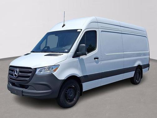 2025 Mercedes-Benz Sprinter 2500 High Roof