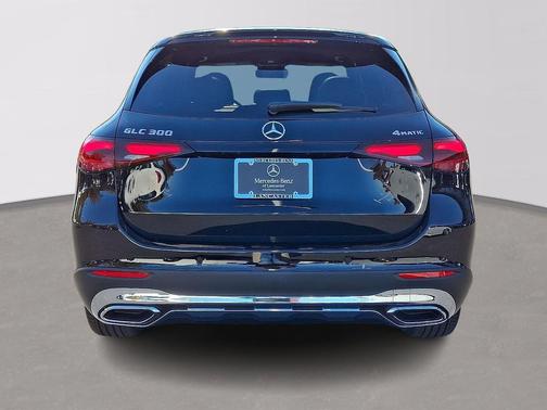 2026 Mercedes-Benz GLC 300 4MATIC