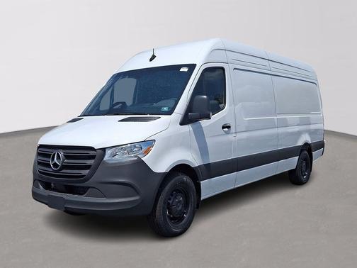 Arctic White - 9147 2026 Mercedes-Benz Sprinter 2500 Cargo 170 WB