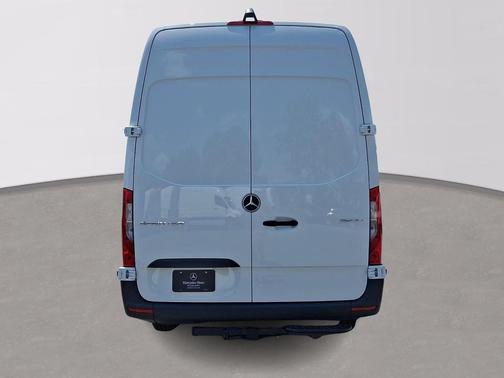 Arctic White - 9147 2026 Mercedes-Benz Sprinter 2500 Cargo 170 WB