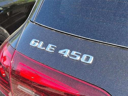 2025 Mercedes-Benz GLE 450 4MATIC
