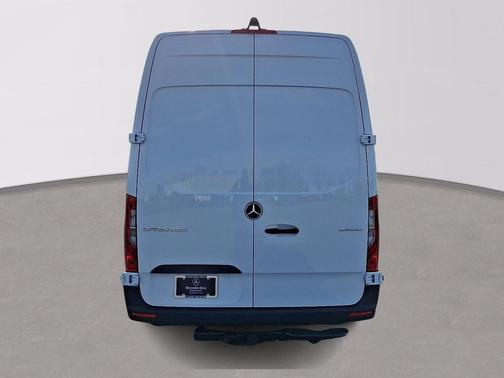 2026 Mercedes-Benz Sprinter 2500 Cargo 170 WB