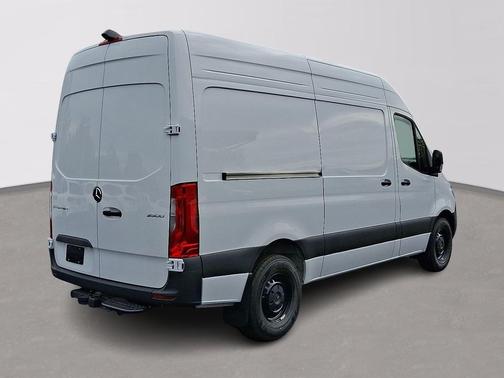 2025 Mercedes-Benz Sprinter 2500 Standard Roof