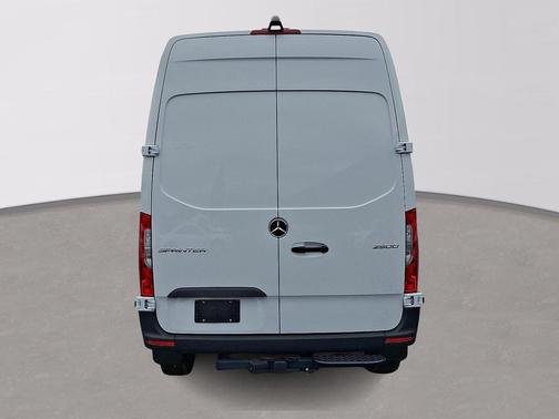 2025 Mercedes-Benz Sprinter 2500 Standard Roof