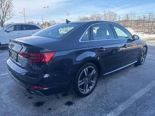 2017 Audi A4 2.0T Premium Plus