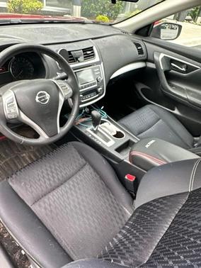 Cayenne Red 2017 Nissan Altima 2.5 SV