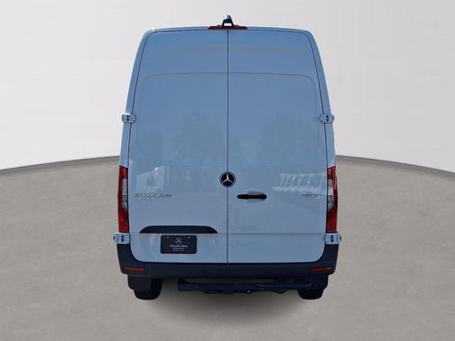 Arctic White - 9147 2026 Mercedes-Benz Sprinter 2500 Cargo 144 WB