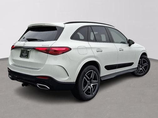 2025 Mercedes-Benz GLC 300 4MATIC