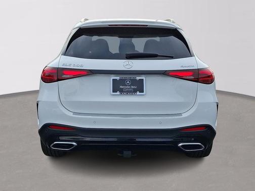 2025 Mercedes-Benz GLC 300 4MATIC