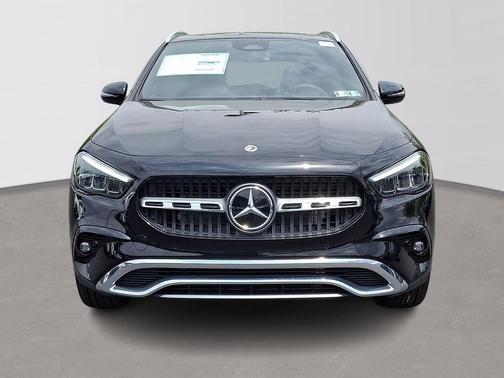 Cosmos Black Metallic 2026 Mercedes-Benz GLA 250 4MATIC