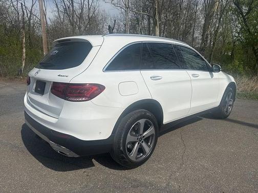 2022 Mercedes-Benz GLC 300 4MATIC
