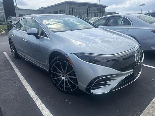 Cirrus Silver Metallic 2023 Mercedes-Benz EQS 580 4MATIC