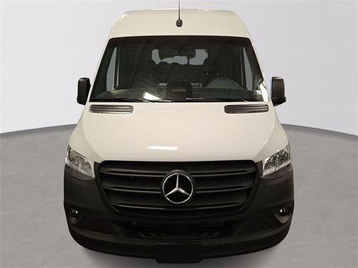2025 Mercedes-Benz Sprinter 2500 Standard Roof