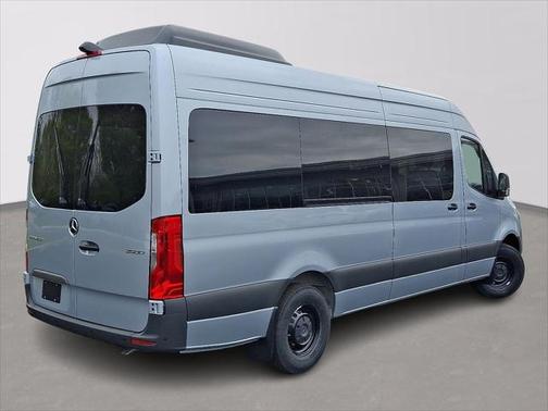 2025 Mercedes-Benz Sprinter 2500 High Roof