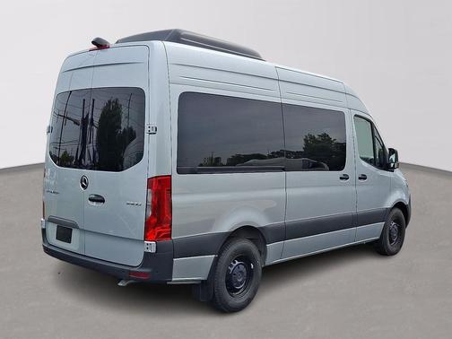 2024 Mercedes-Benz Sprinter 2500 Standard Roof